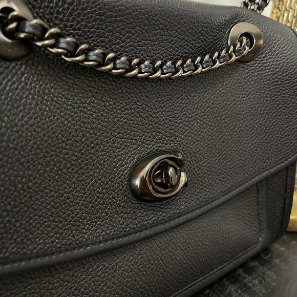 Coach Parker Black Pebbled Leather Medium Purse Shoulder Bag Authentic Used